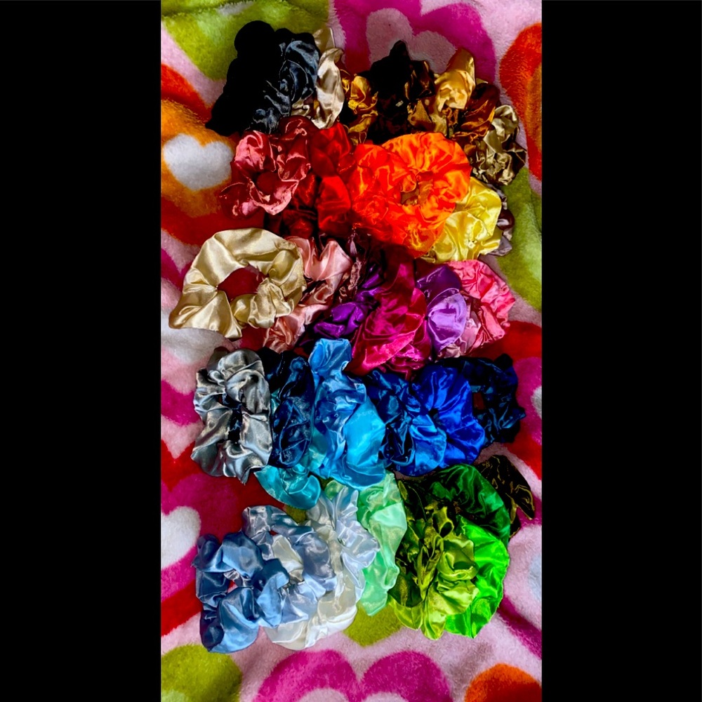 Scrunches